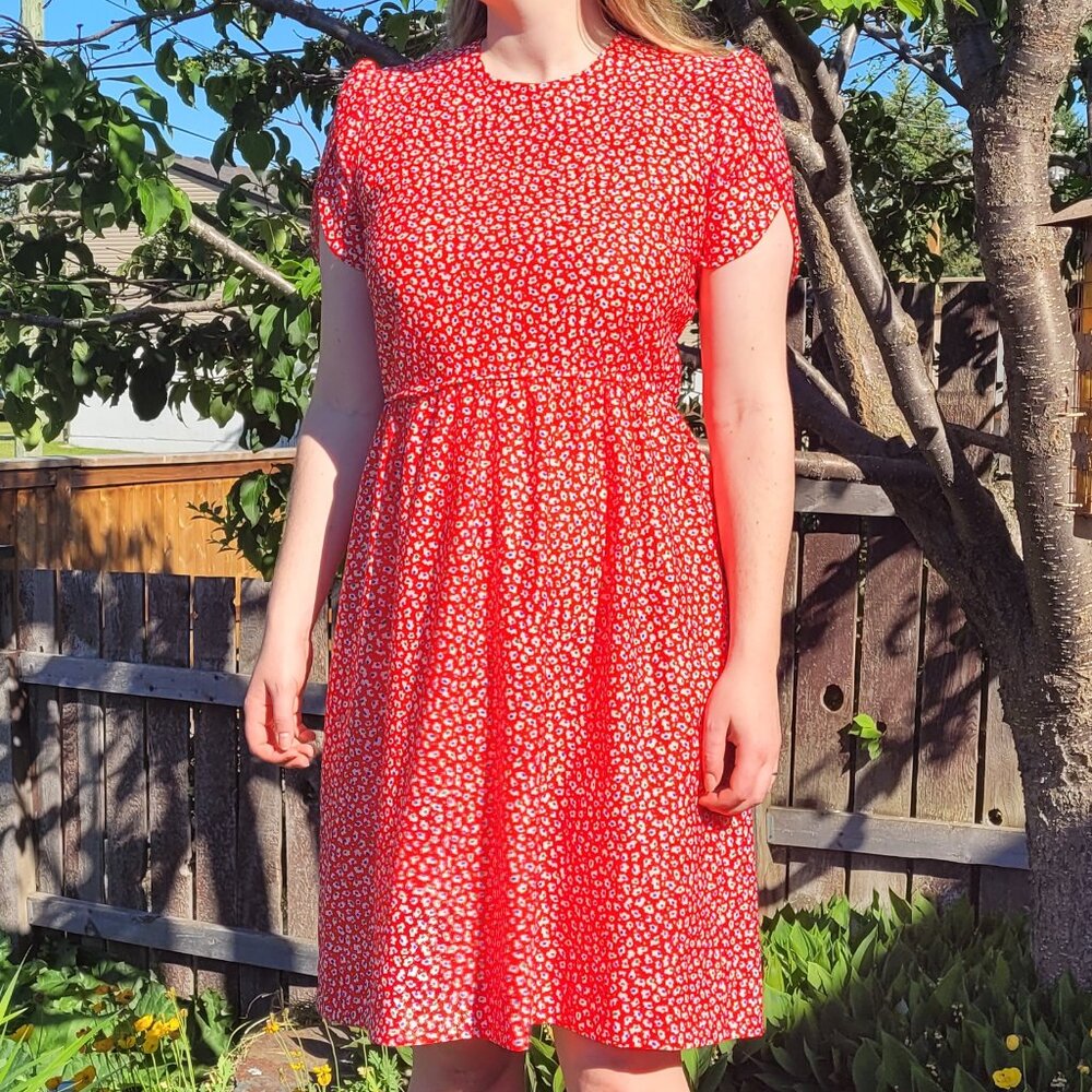Vintage 80s Red tulip sleeve dress